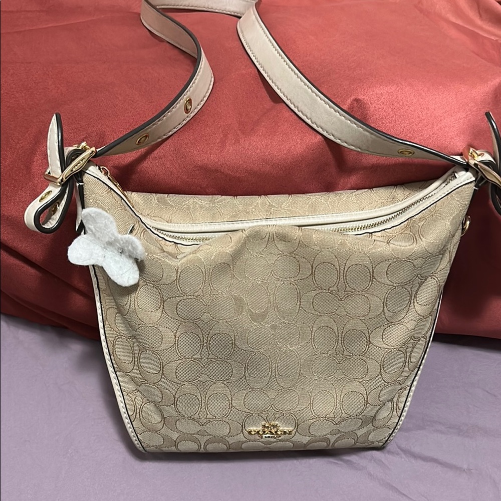 Coach Tan Leather Shoulder Bag with Vintage Appeal